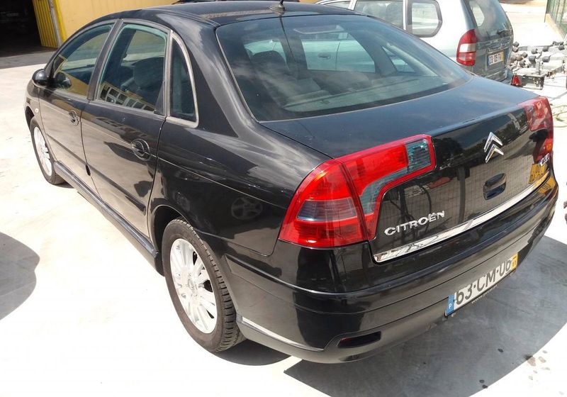 Citroën C5 • 2006 • 160,000 km 3