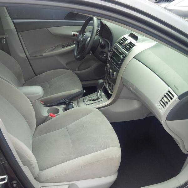 Toyota Corolla • 2012 • 25,000 km 6