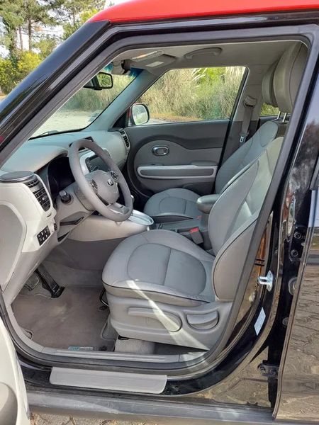 Kia Soul • 2017 • 37,000 km 6