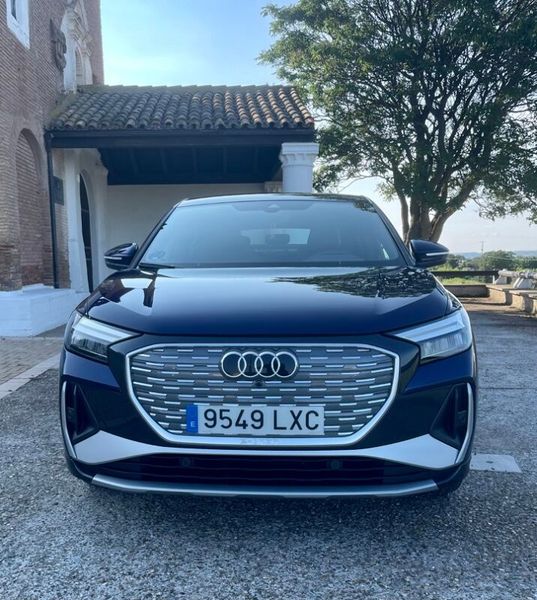 Audi e-tron • 2022 • 39,500 km 1