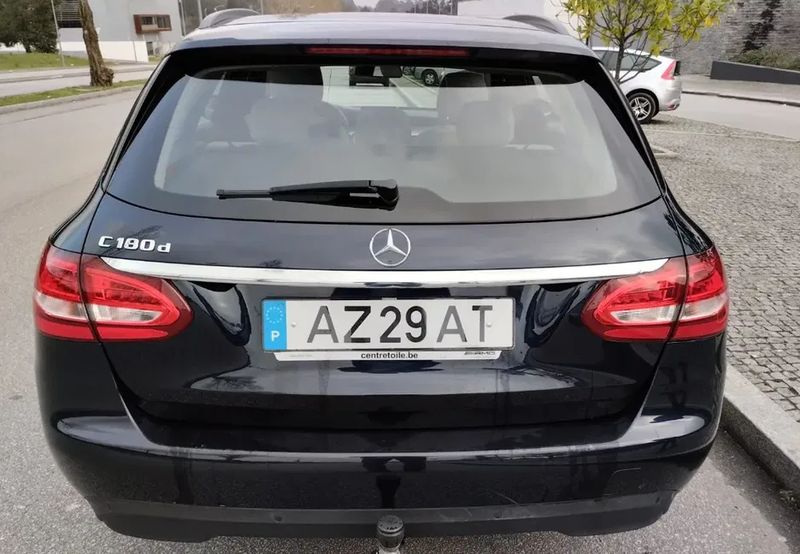 Mercedes-Benz C-Class • 2018 • 95,600 km 1
