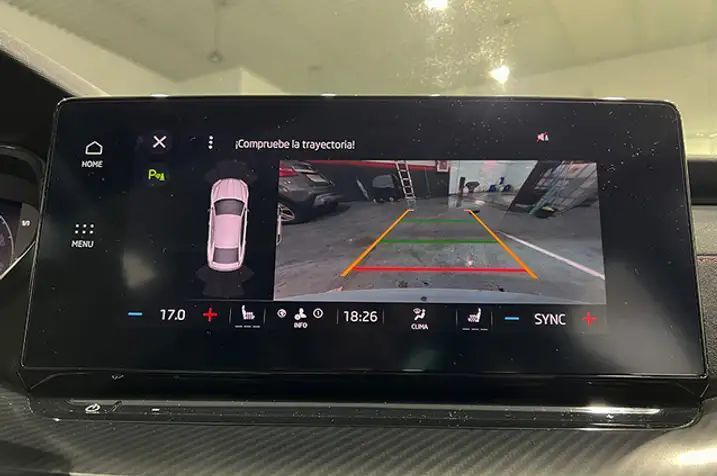 Škoda Octavia • 2021 • 28,000 km 2