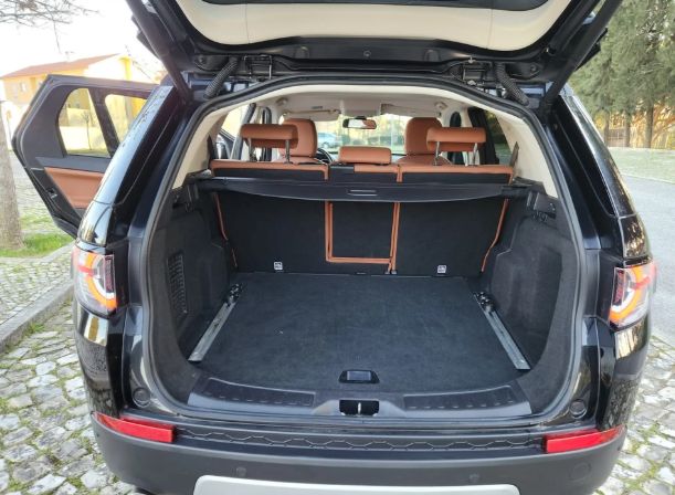 Land Rover Discovery Sport • 2016 • 99,000 km 1