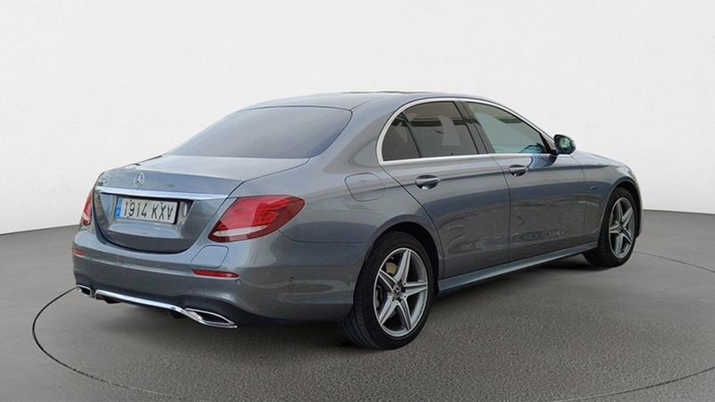 Mercedes-Benz E-Class • 2019 • 66,801 km 8