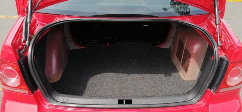 Volkswagen Jetta • 2012 • 86,432 km 7