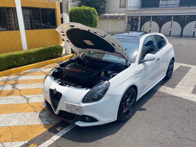 Alfa Romeo Giulietta • 2017 • 48,000 km 28