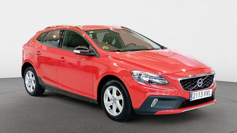Volvo V40 • 2014 • 128,587 km 3