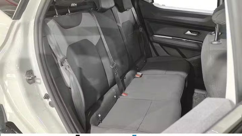 Dacia Duster • 2024 • 10,170 km 11