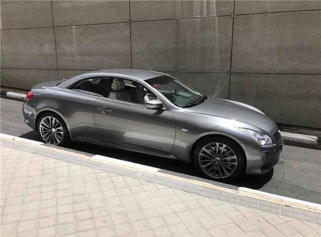 Infiniti G Convertible • 2012 • 147,000 km 1