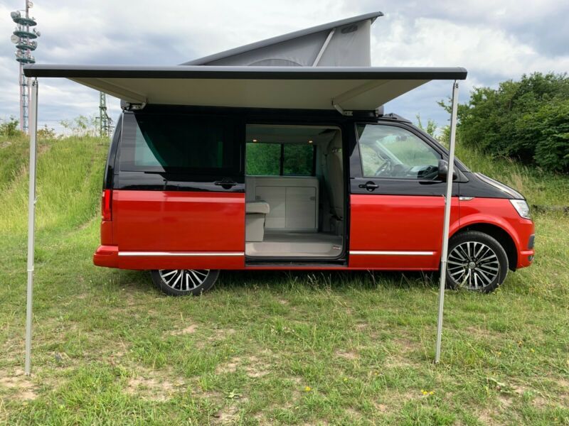 Volkswagen California • 2016 • 54,000 km 13