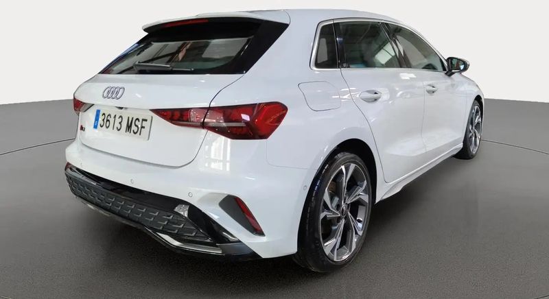 Audi A3 • 2024 • 27,491 km 4