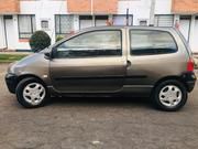 Renault Twingo • 2004 • 200 km 2