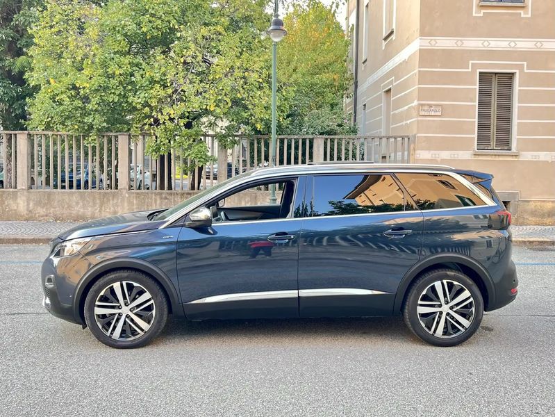 Peugeot 5008 • 2019 • 67,000 km 12