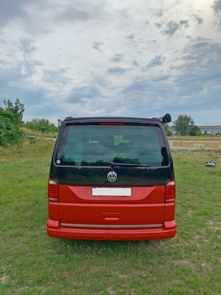 Volkswagen California • 2016 • 54,000 km 5