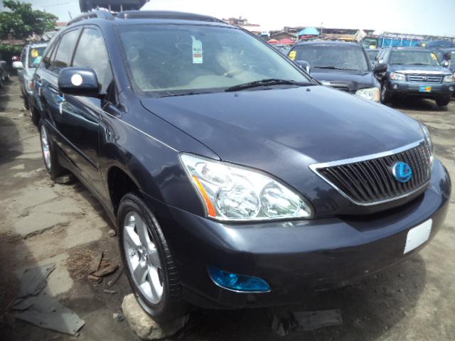 Lexus RX • 2008 • 145,000 km 3