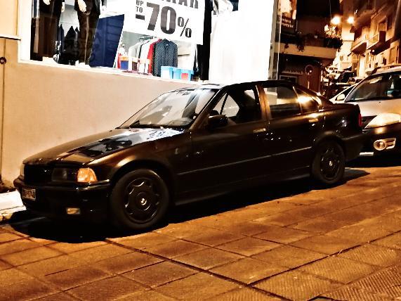 BMW  • 1993 • 200,000 km 4