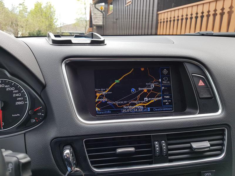 Audi  • 2010 • 127,000 km 3