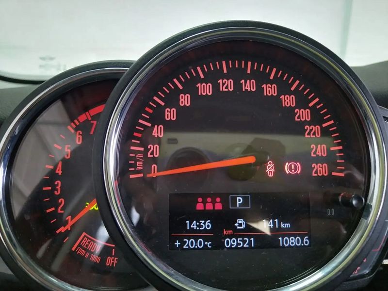 MINI Cooper • 2023 • 9,521 km 13