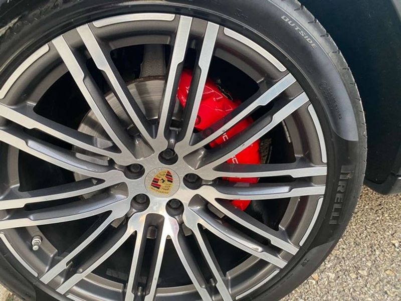 Porsche Macan • 2016 • 117,000 km 4