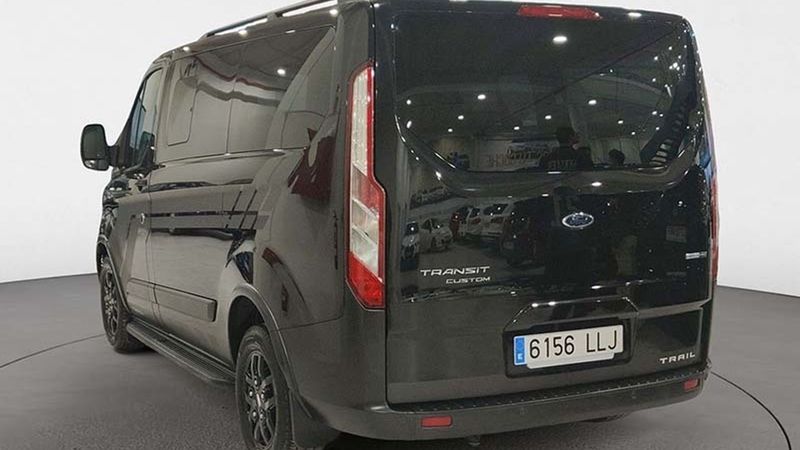 Ford Tourneo Custom • 2020 • 64,956 km 3