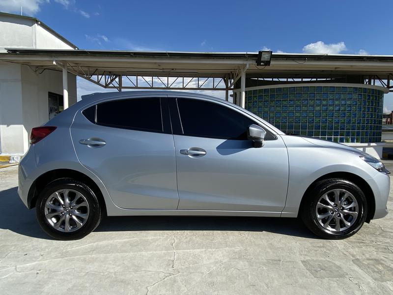 Mazda 2 • 2021 • 8,000 km 4
