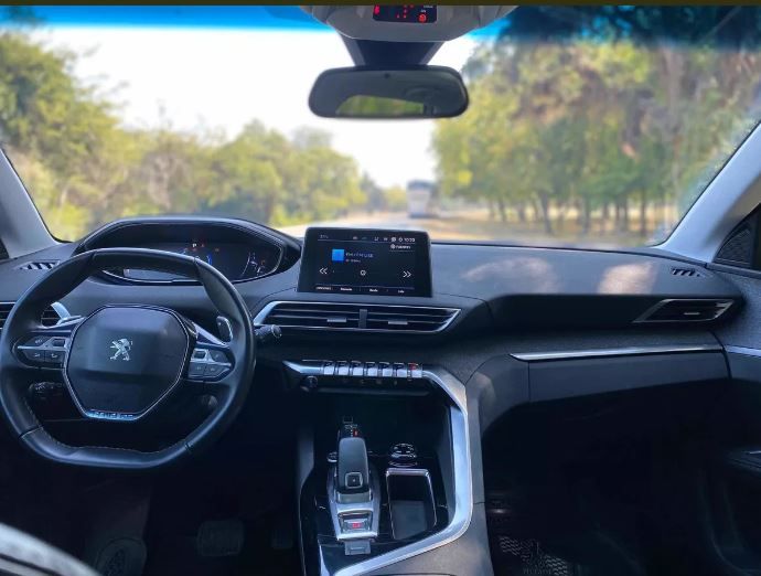 Peugeot 5008 • 2018 • 84,000 km 8