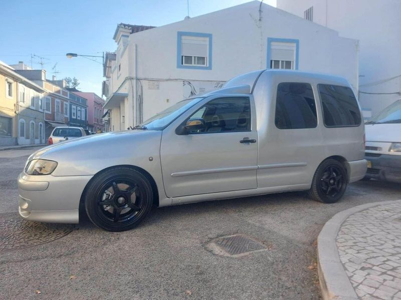 Seat Inca • 2001 • 121,970 km 7