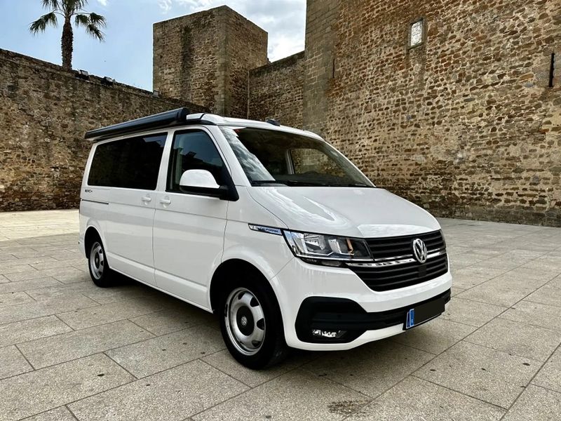 Volkswagen California • 2020 • 41,000 km 3