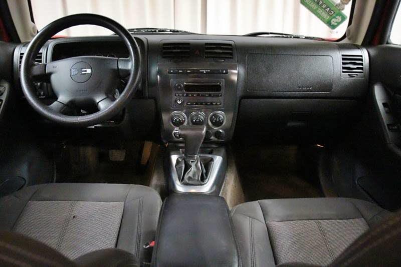 Hummer H3 • 2007 • 120,000 km 8