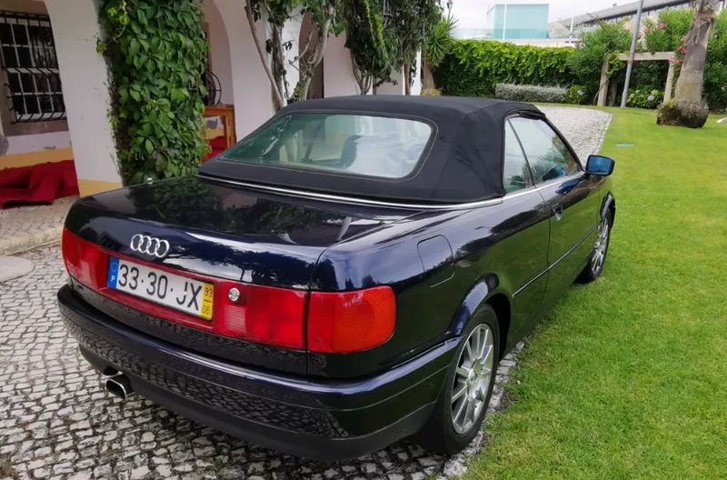 Audi 80 • 1993 • 215,200 km 2