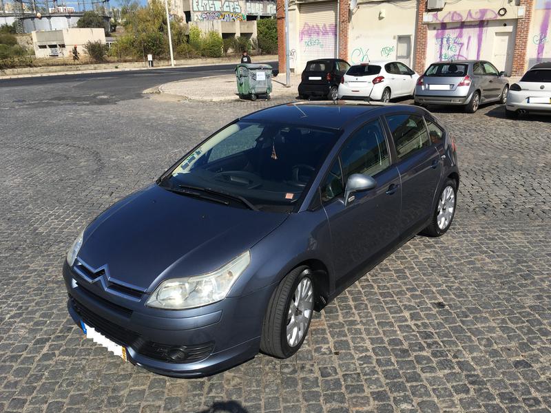 Citroën C4 • 2006 • 232,000 km 2