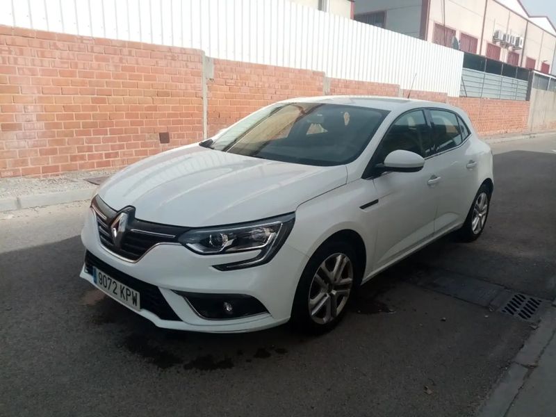 Renault Mégane • 2018 • 77,000 km 1
