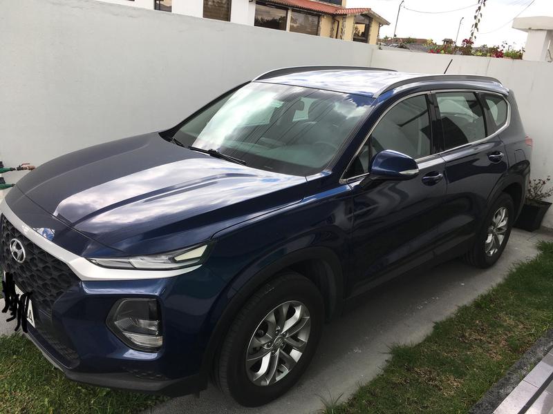 Hyundai Santa Fe • 2019 • 18,500 km 1