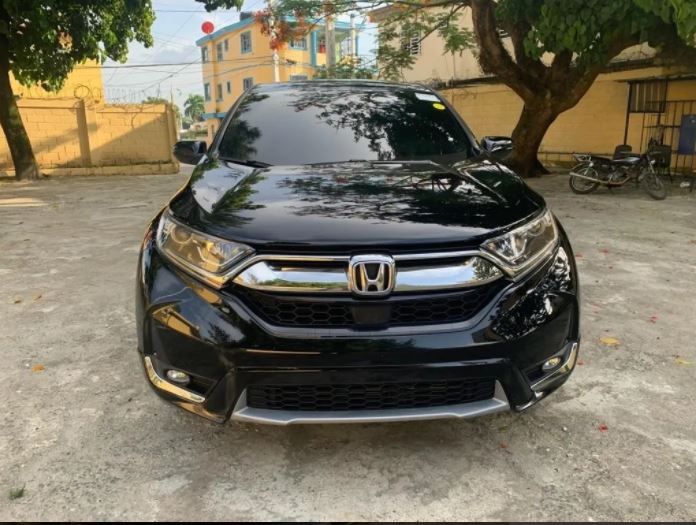 Honda CR-V • 2017 • 98,000 km 1