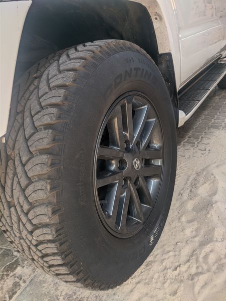 Toyota 4 Runner Limited • 2003 • 200,000 km 5