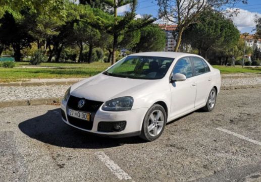 Volkswagen Jetta • 2009 • 225,000 km 1
