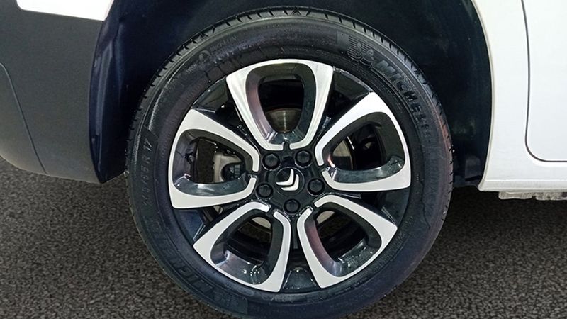 Citroën Berlingo • 2023 • 29,219 km 14