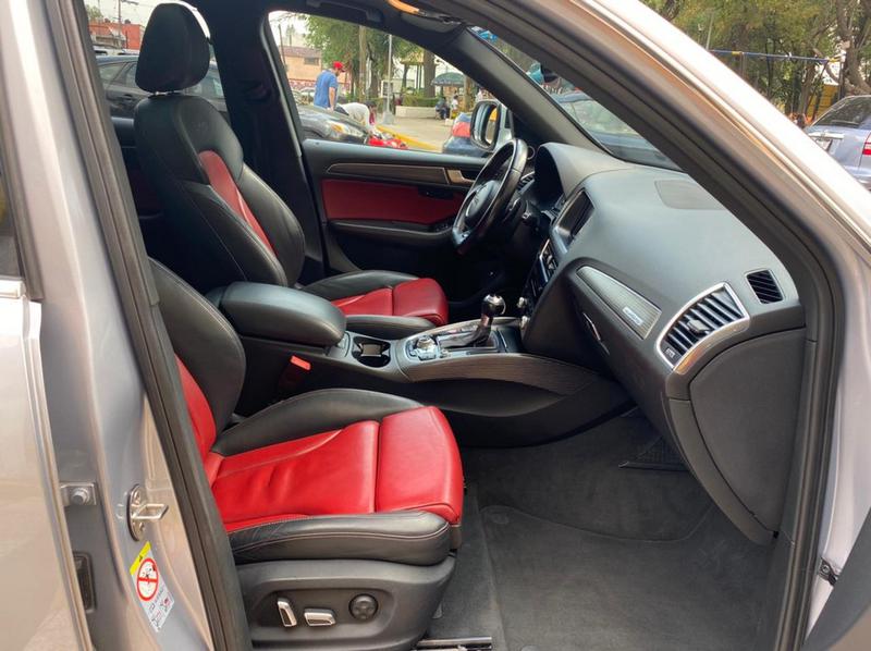 Audi SQ5 • 2015 • 63,000 km 30