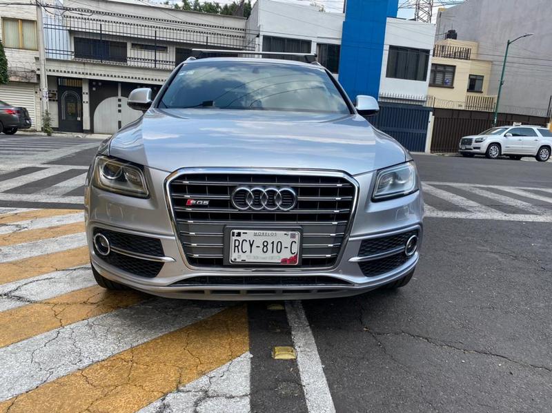 Audi SQ5 • 2015 • 63,000 km 12