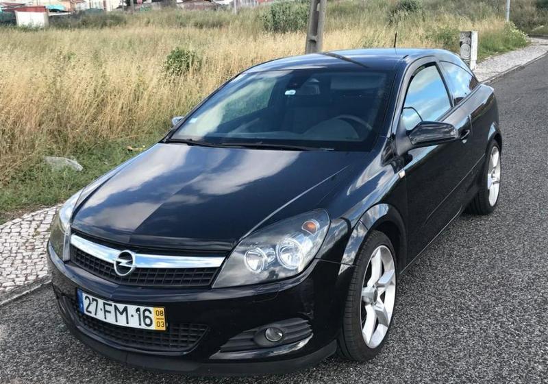 Opel Astra coupé • 2008 • 189,972 km 2