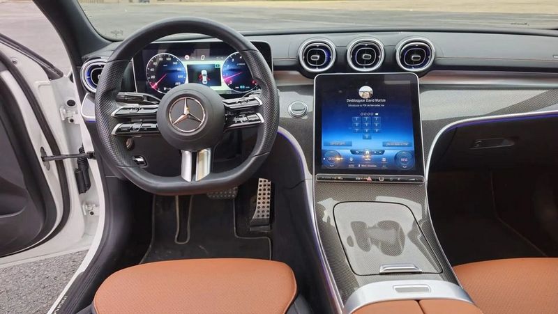 Mercedes-Benz C-Class • 2022 • 56,000 km 13