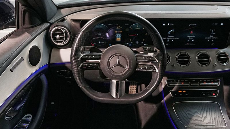 Mercedes-Benz E • 2021 • 71,703 km 6