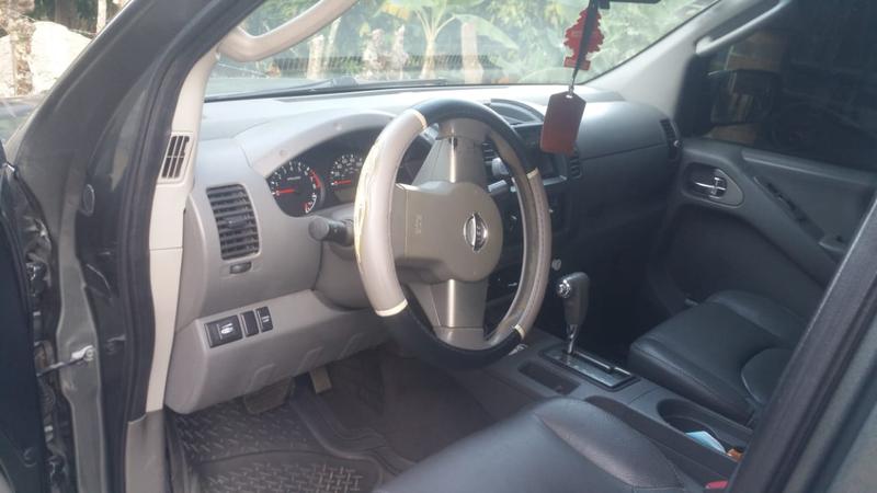 Nissan Frontier • 2006 • 45 km 12