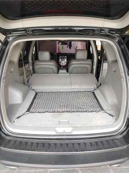 Hyundai Santa Fe • 2009 • 170,000 km 9