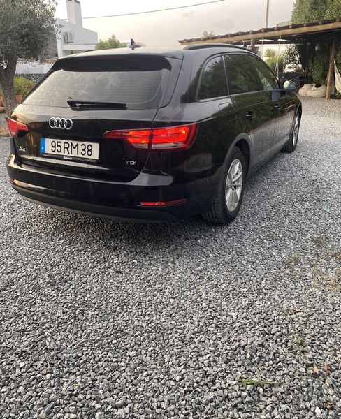 Audi A4 • 2016 • 90,000 km 2