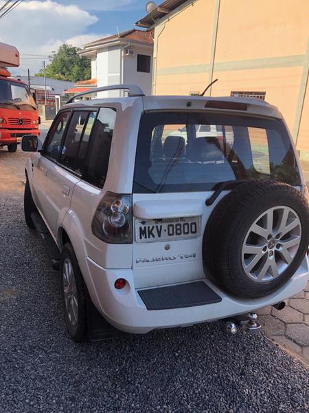 Mitsubishi Pajero • 2012 • 140,000 km 1