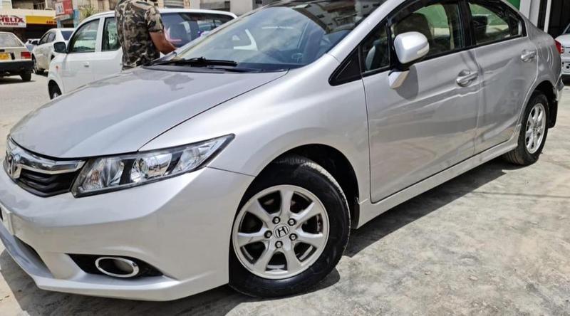 Honda Civic • 2017 • 46,250 km 11