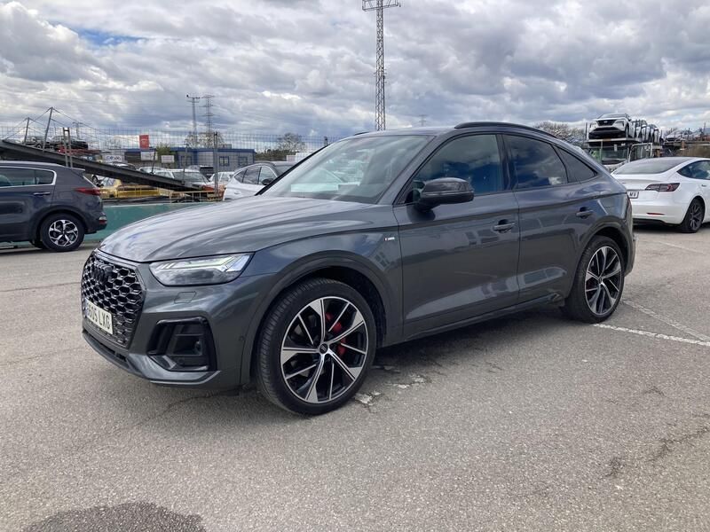 Audi Q5 Sportback • 2022 • 76,769 km 1