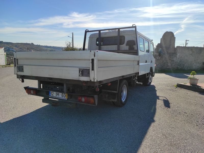 Mitsubishi Fuso canter • 2009 • 250,000 km 6