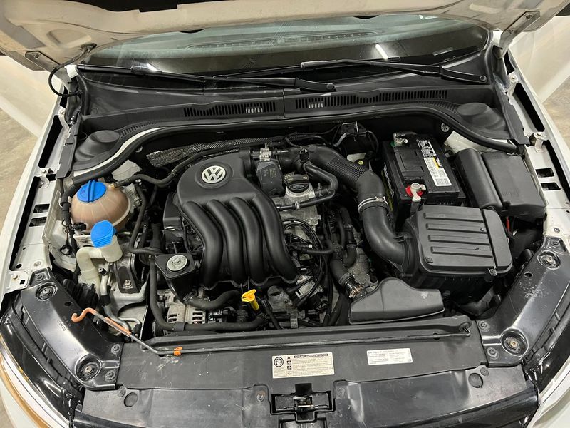 Volkswagen Jetta • 2013 • 140,000 km 6